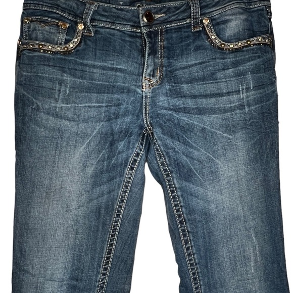 Grace in LA‎ Embellished Jeans - Picture 2 of 7